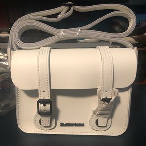 Dr martens 7” satchel white crossbody